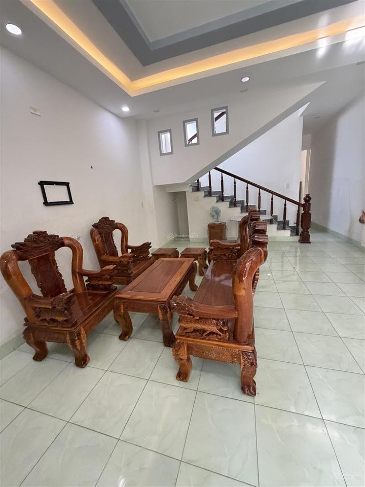 Bán nhà 2 tầng kiên cố hẻm oto gần cầu phú kiểng xã vĩnh ngọc chỉ 1 tỷ 850