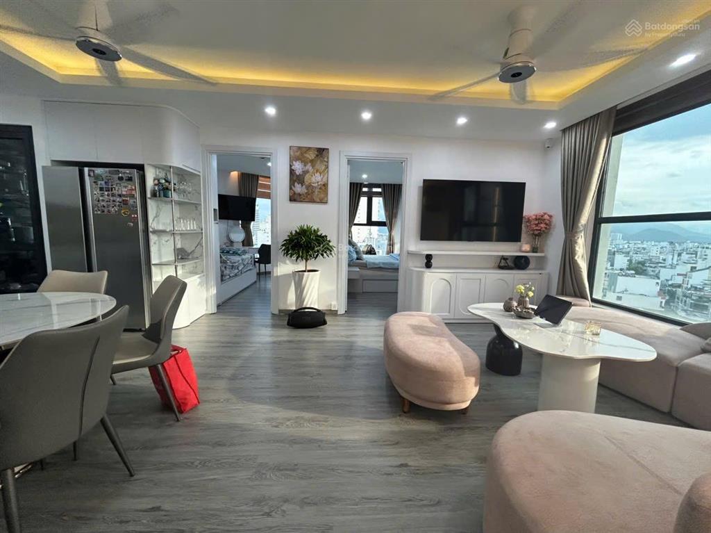 Bán căn hud building 04 nguyễn thiện thuật  nha trang 3 ngủ nội thất siêu siêu đẹp