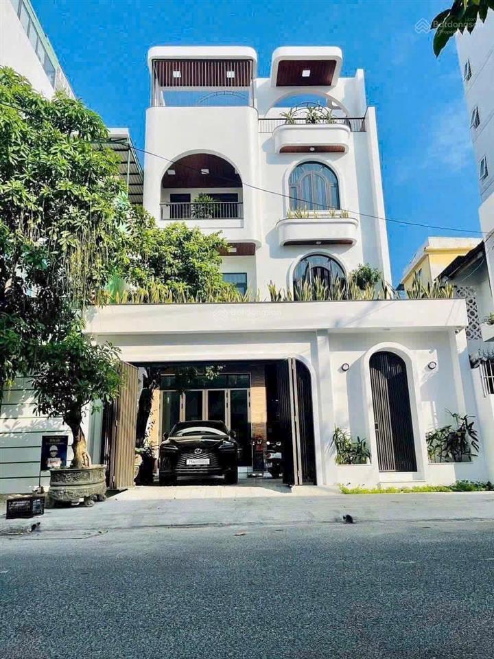 Bán căn biệt thự 4 tầng mặt đường lê chân tp nha trang