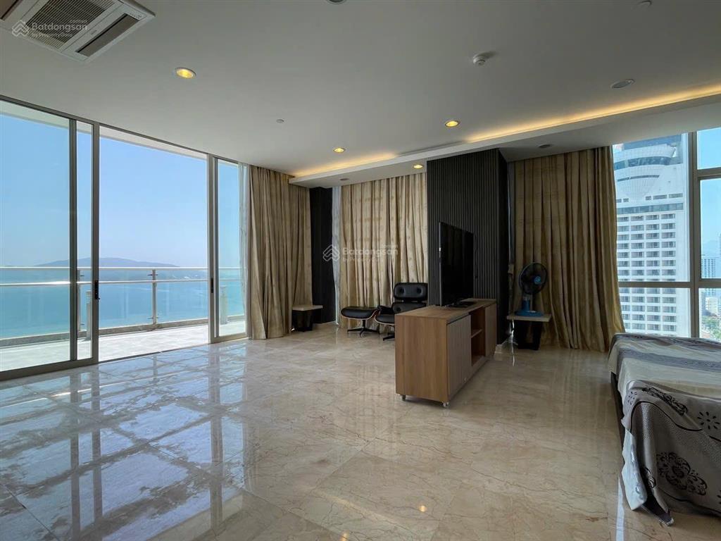Bán căn penthouse toà nha trang center có một không hai siêu hiếm