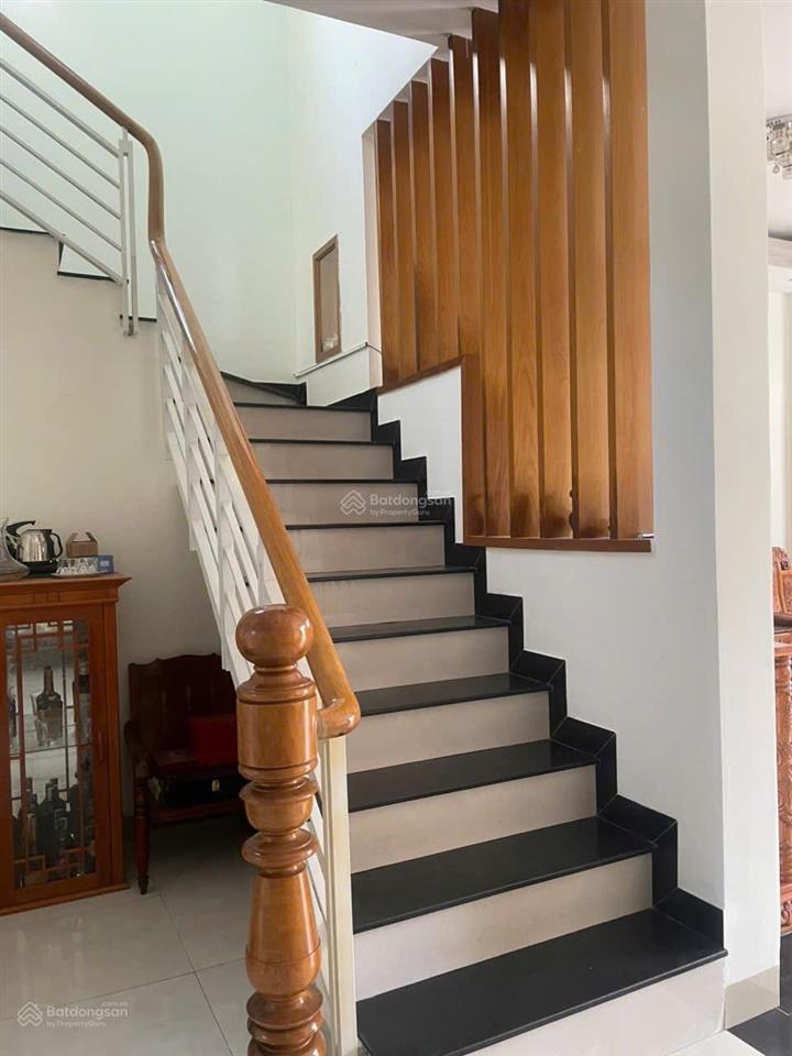 Bán nhà 2 tầng mặt tiền đường phú xương tp nha trang chỉ 10,5 tỷ