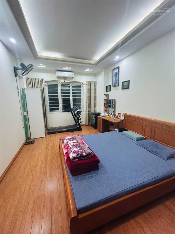 Bán nhà trung văn dân xây  ngõ rộng ba gác phóng vù vù  gần ô tô. 48 m2 * 4 tầng. chỉ 8,25 tỷ