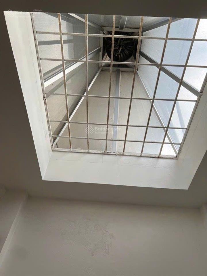 Bán nhà trung văn, đại linhcương kiên ở luôn. 40m2*4 tầng 5,3 tỷ. gần hồ, tố hữu, đl thăng long