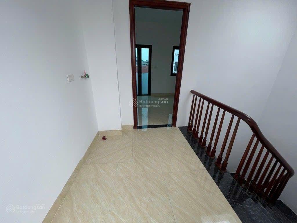 Ô tô gần, nhà ngõ nông. bán nhà tây mỗ full công năng. gần vin. 38 m2 * 5 tầng chỉ 5,x tỷ. xem ngay