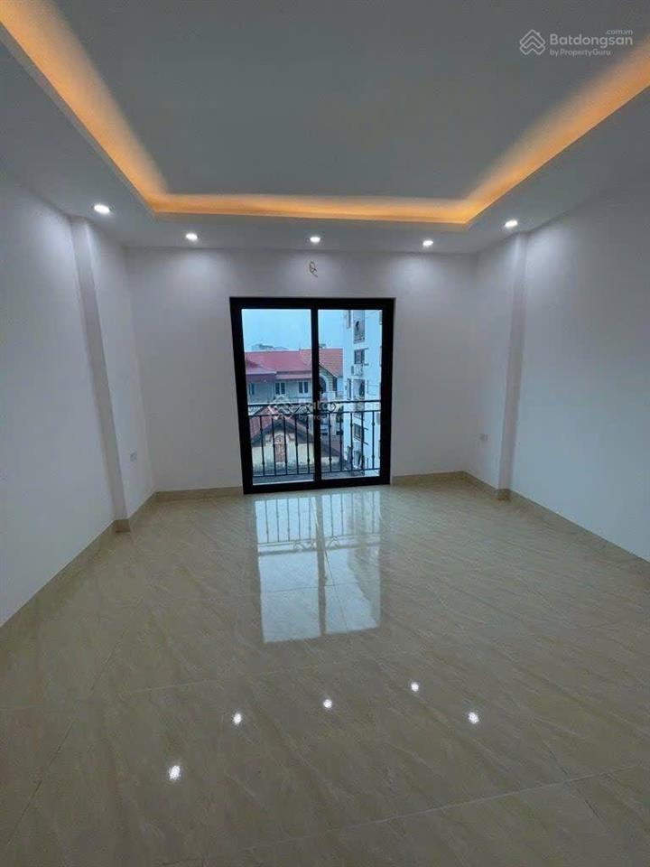 Ô tô gần, nhà ngõ nông. bán nhà tây mỗ full công năng. gần vin. 38 m2 * 5 tầng chỉ 5,x tỷ. xem ngay