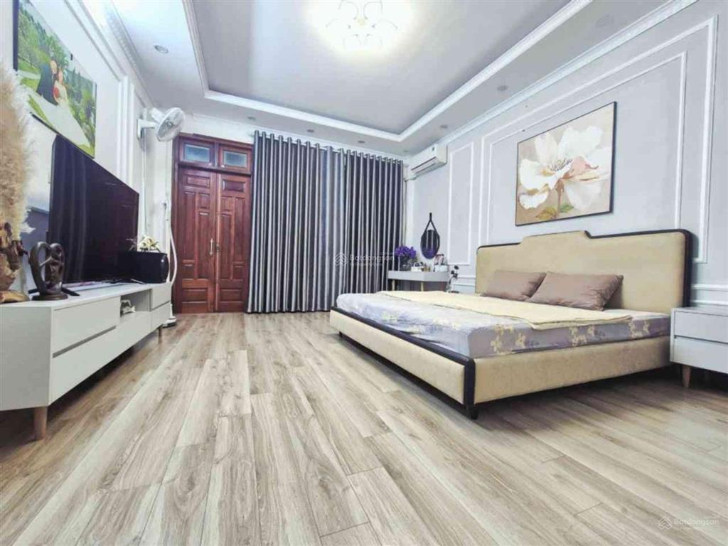 Mỹ đình chủ nhà 45 tuổi đổi chỗ ở. để lại căn nhà tâm huyết giá mềm hiếm có. 35 m2 * 5 tầng 6, x tỷ