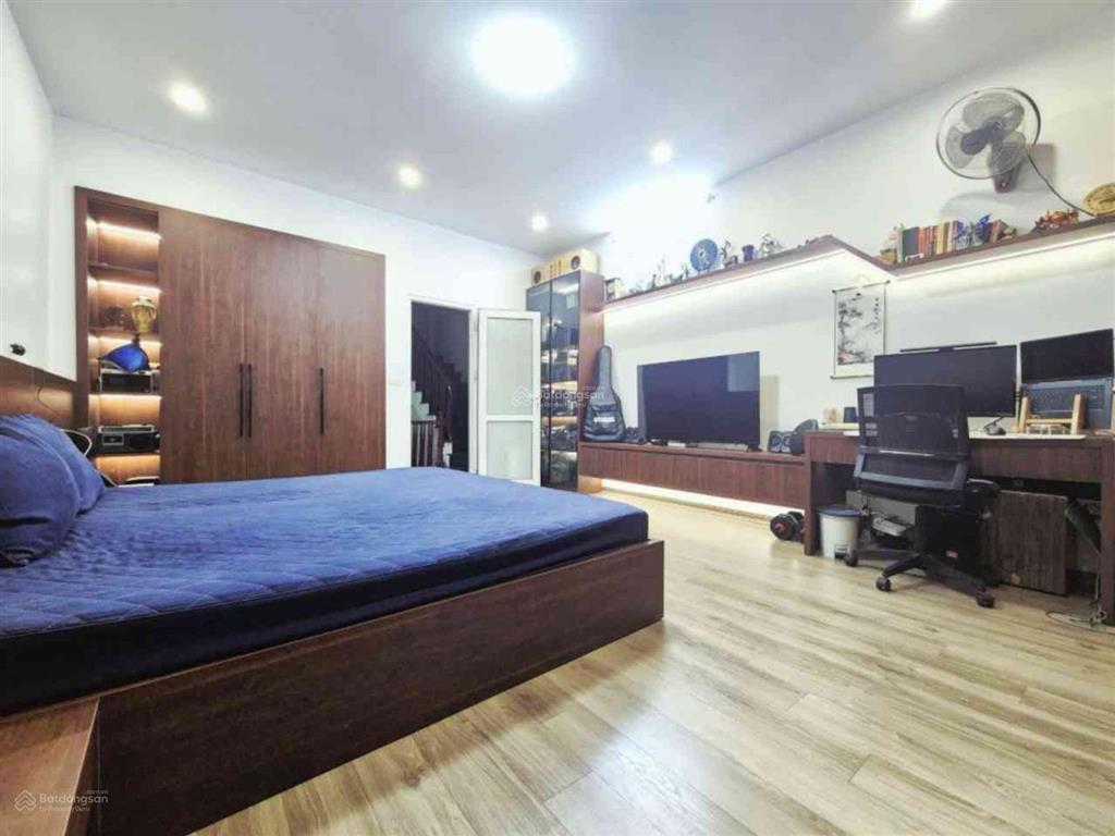 Mỹ đình chủ nhà 45 tuổi đổi chỗ ở. để lại căn nhà tâm huyết giá mềm hiếm có. 35 m2 * 5 tầng 6, x tỷ