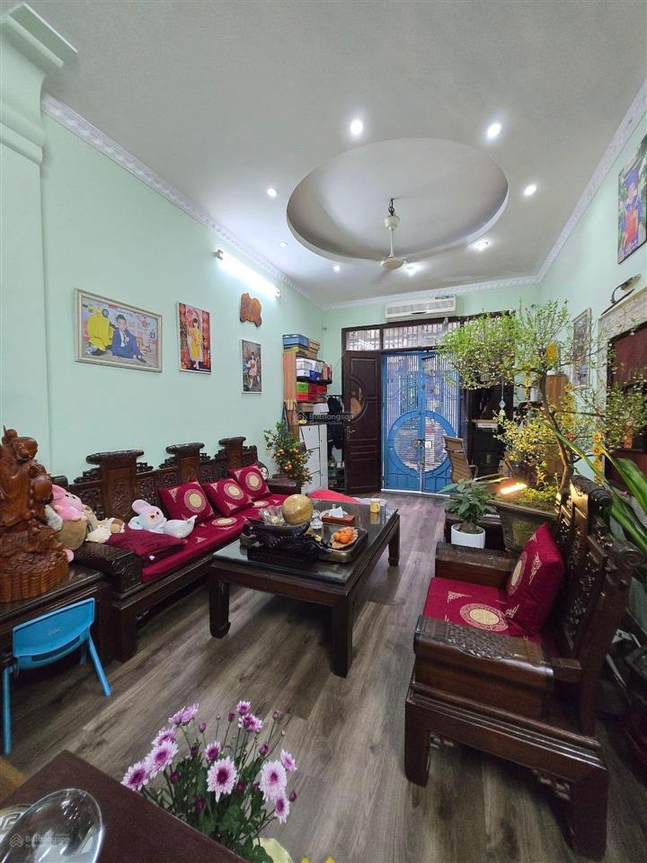 Mỹ đình  chú hoàng cán bộ quân đội về hưu bán nhà 4 tầng tự xây. giá chỉ 5,x tỷ