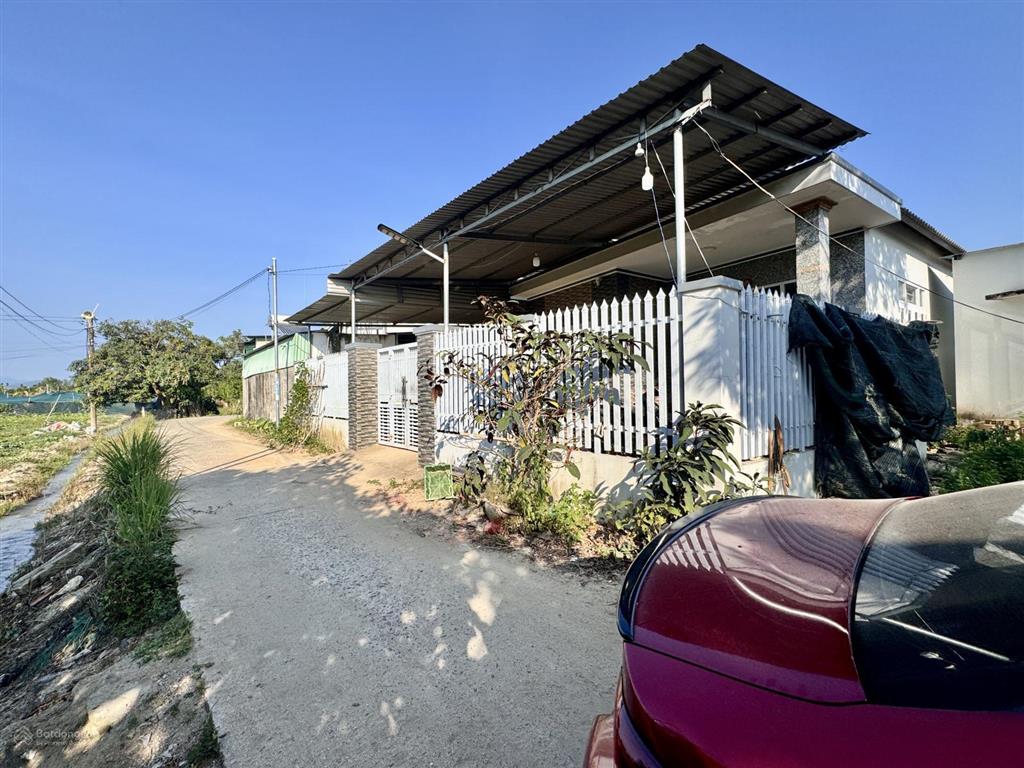 Bán đất diên an dân cắt bán giá chỉ 13tr/m2 đường oto thông 2 đầu