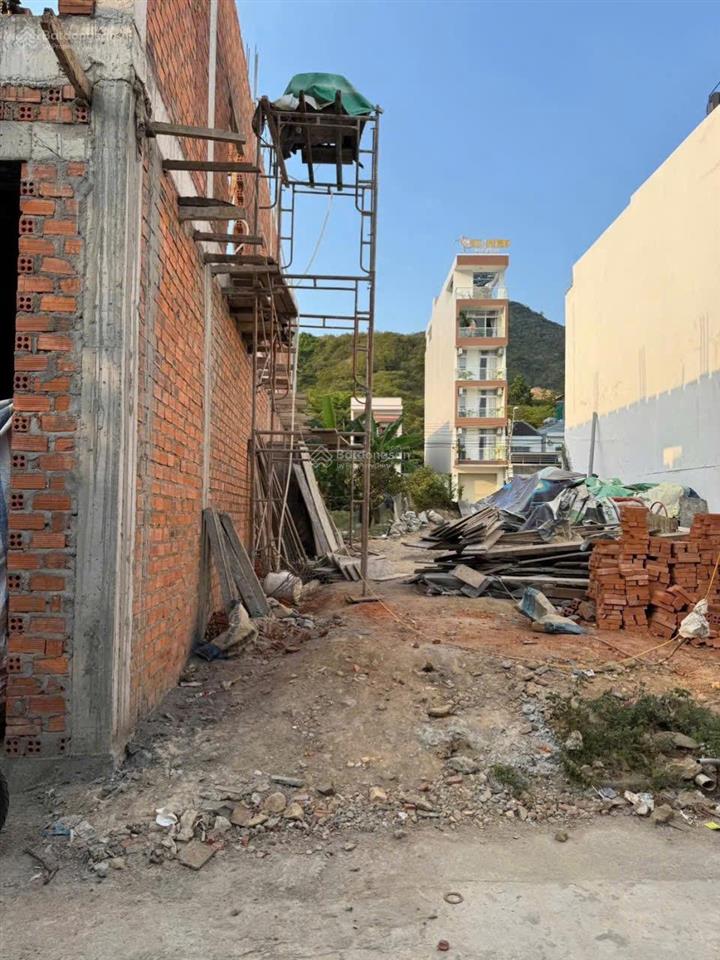 Bán đất hòn sện vĩnh hoà giá 3tỷ6 sổ hồng