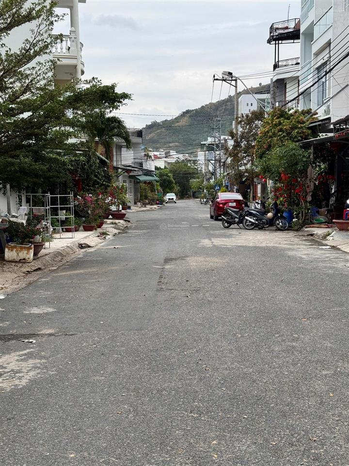 Bán đất hòn sện vĩnh hoà giá 3tỷ6 sổ hồng