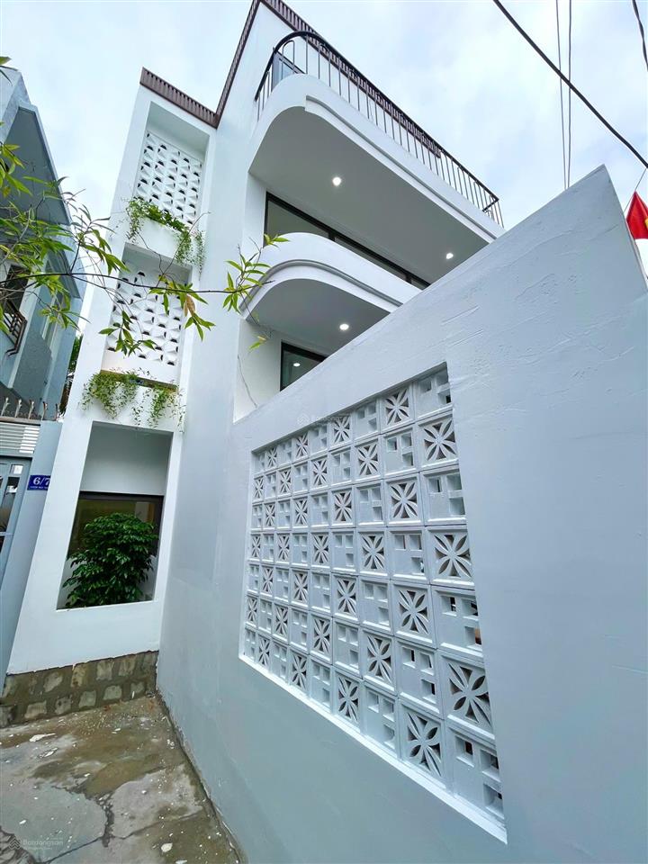 Bán nhà khóm quốc tuấn khu máy nước cách đường lê hồng phong chỉ 100m