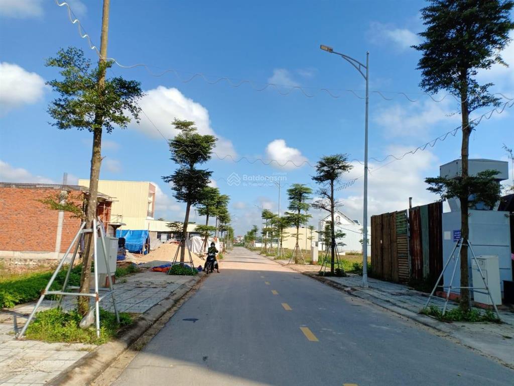 Cần bán lô biệt thự với diện tích 176m2 (8x22) đất sạch sẽ 100%. rẻ hơn thị trường 100tr.