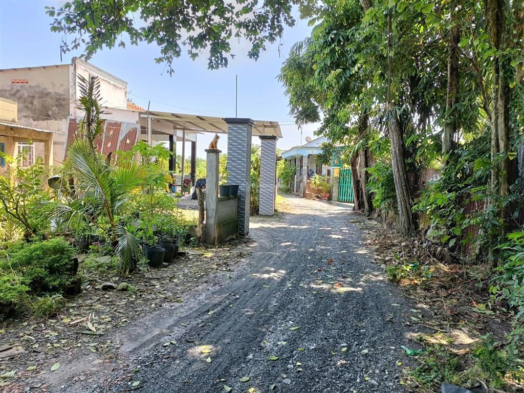 Bán nhà vườn phước thạnh củ chi, 23x44m, 1015m², 23x44m, thổ cư 300m², nhà cấp 4 mới đẹp mua ở ngay