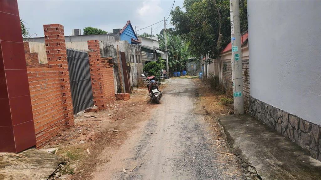 Giảm giá sâu  bán lỗ lô đất thổ cư, tân thạnh đông củ chi, vị trí đẹp, đường xe tải, 8x34m, 284m²