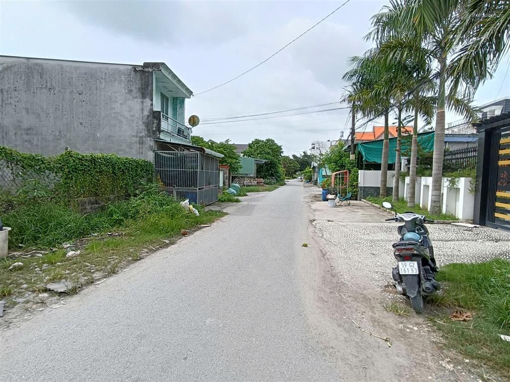 Bán đất xã tân phú trung, củ chi, mặt tiền đường nhựa 89, 7x27m, 191m2, kv dân cư đông, sung túc