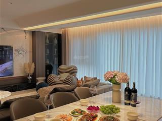 Bán căn golden palace mễ trì tầng đẹp không view nt giá chỉ 6,x tỉ.  0986 270 ***