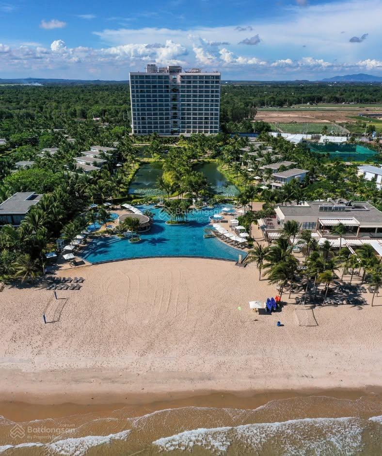 Bán lỗ condotel meliá hồ tràm, 3 tỷ, 47 m2 1 phòng ngủ đang kinh doanh