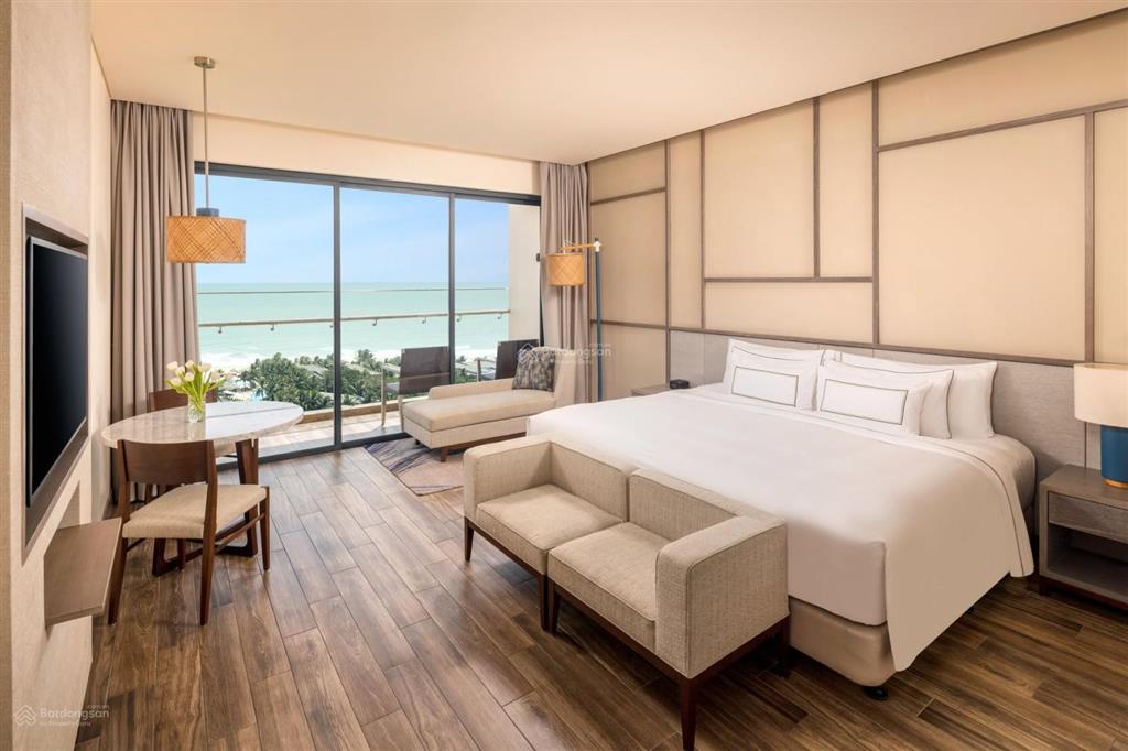 Bán lỗ condotel meliá hồ tràm, 3 tỷ, 47 m2 1 phòng ngủ đang kinh doanh
