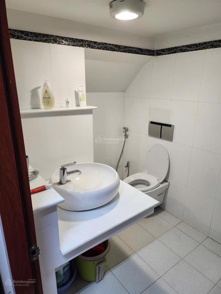 Diện tích đất 60m2 diện tích sàn xây dựng 180m2