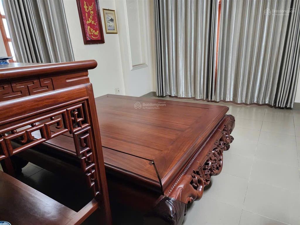 Diện tích đất 60m2 diện tích sàn xây dựng 180m2