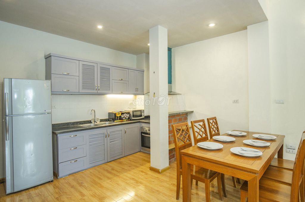 CHO THUÊ CĂN HỘ 2 PHÒNG NGỦ VIEW HỒ CỰC THOÁNG ĐẸP, ĐỦ ĐỒ, ĐƯỜNG OTO.