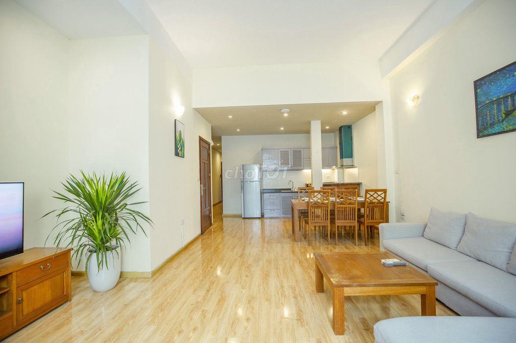 CHO THUÊ CĂN HỘ 2 PHÒNG NGỦ VIEW HỒ CỰC THOÁNG ĐẸP, ĐỦ ĐỒ, ĐƯỜNG OTO.
