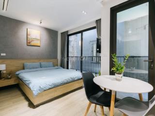 Chính chủ cho thuê Căn hộ dịch vụ 30m2, đủ đồ khép kín, có giặt xấy.