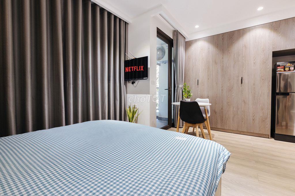 Chính chủ cho thuê Căn hộ dịch vụ 30m2, đủ đồ khép kín, có giặt xấy.