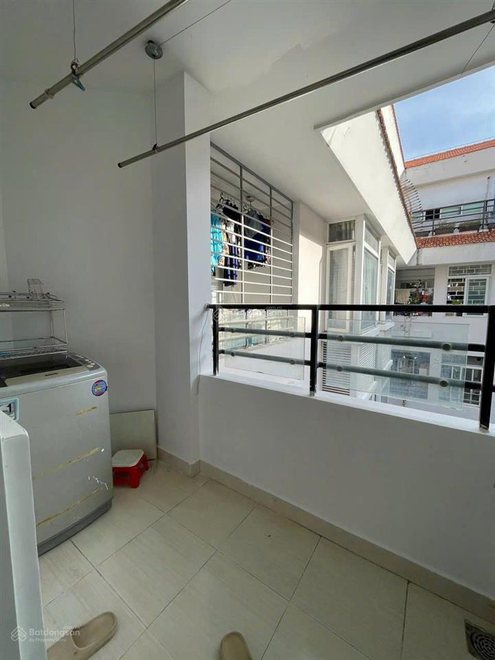 Cần cho thuê căn hộ thuận việt quận 11, dt  65m2, 2pn, giá  12 tr/th, có nội thất