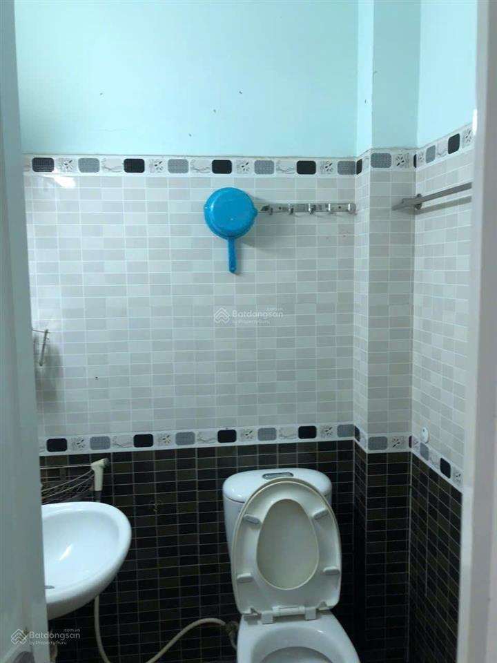 Cho thuê nhà đường bông sao hẻm 215 bông sao quận 8, dt 80m2, 2pn, 7.5 tr/th
