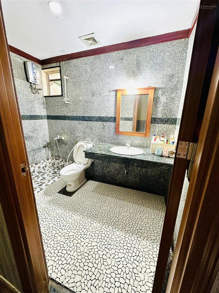 Cần cho thuê căn hộ hoàng anh 2 quận 7, dt  98 m2, 2pn, giá  10 tr/th, có nội thất