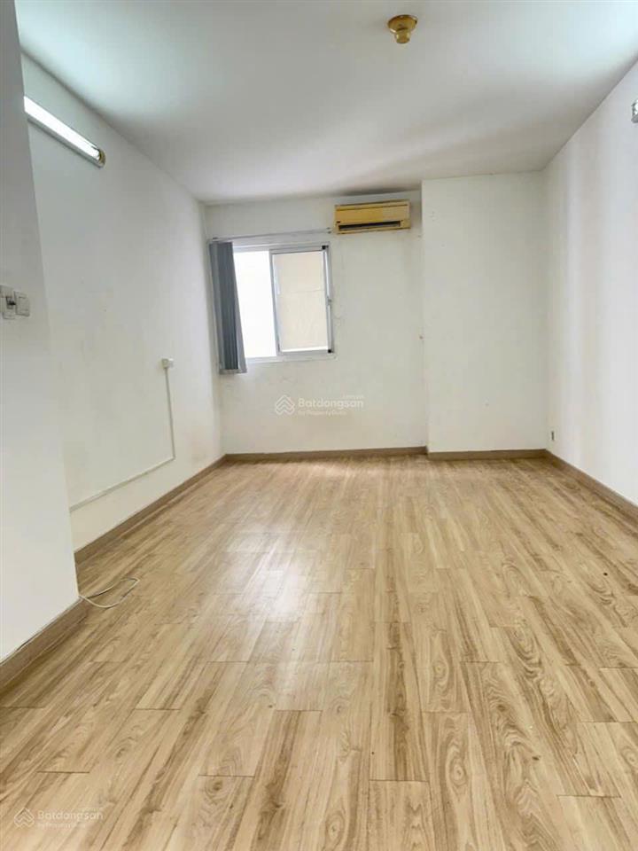 Cho thuê căn hộ penthouses central garden quận 1, dt 168 m2, 3pn, 17 tr/th