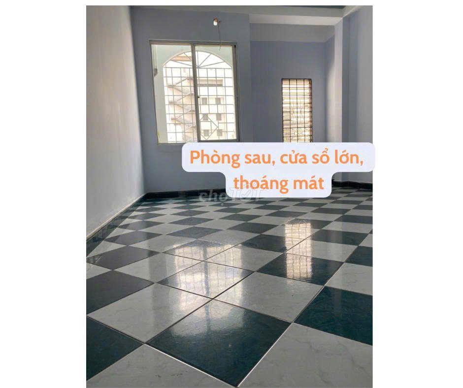 Cho thuê tầng 1 Mặt tiền Hồ Văn Huê 2 PN, 1 VS - 7tr