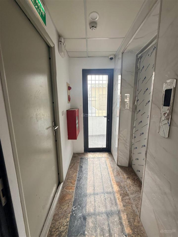 Siêu phẩm toà nhà văn phòng mặt phố yên phụ tây hồ cần bán gấp95m*6 tầng giá 40 tỷ