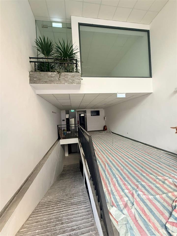 Siêu phẩm toà nhà văn phòng mặt phố yên phụ tây hồ cần bán gấp95m*6 tầng giá 40 tỷ