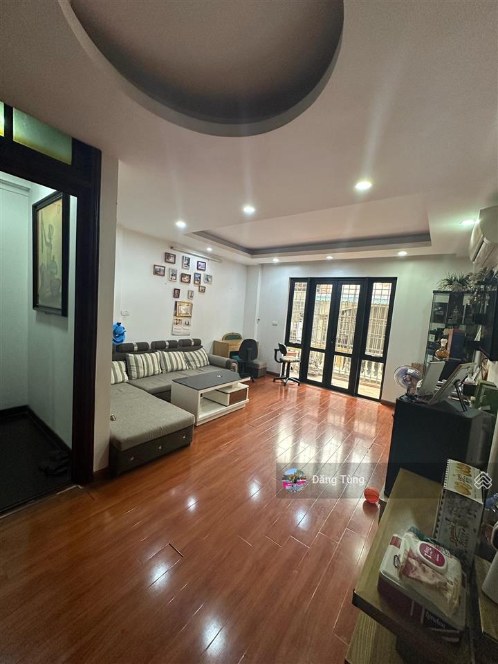 Siêu phẩm nhà đỗ quang(gần trần duy hưng) phân lô ô tô tránh 50m*6 tầng cần bán gấp giá nhỉnh 18