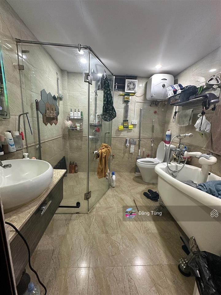 Siêu phẩm nhà đỗ quang(gần trần duy hưng) phân lô ô tô tránh 50m*6 tầng cần bán gấp giá nhỉnh 18