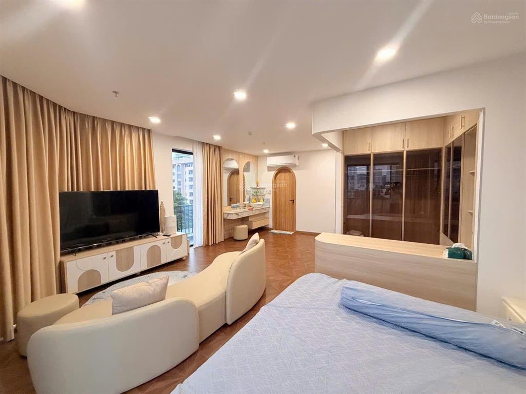 Bán nhà phố trung tâm nha trang