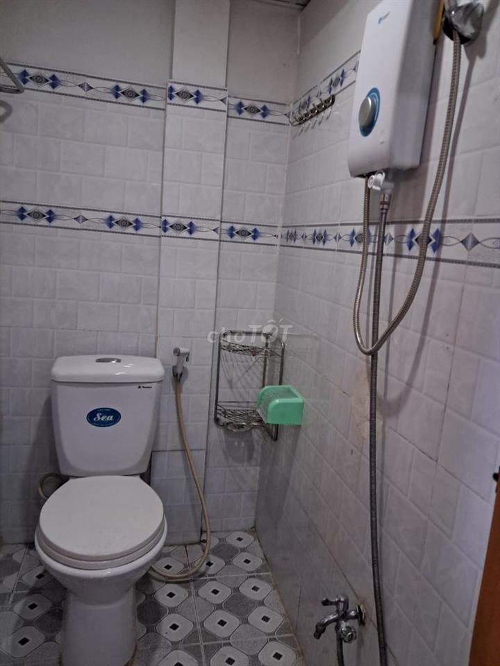 Đất thổ cư có 7 phòng trọ, doanh thu 18 triệu/ tháng