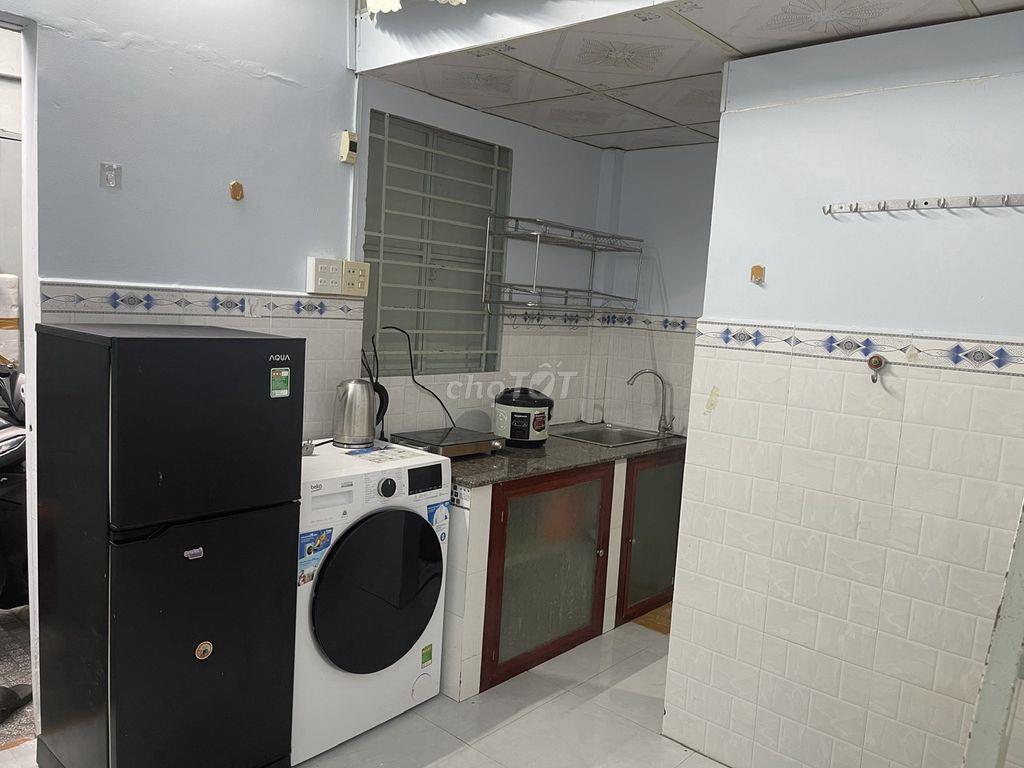 Đất thổ cư có 7 phòng trọ, doanh thu 18 triệu/ tháng