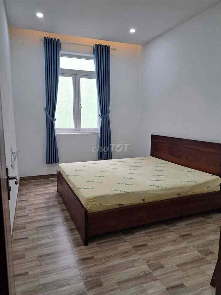 Cho thuê nhà 3 tầng kiệt Hoà Cường gần quảng trường 2/9