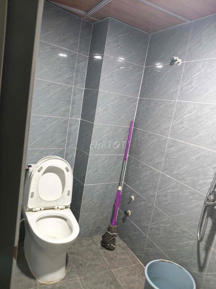 Cho thuê nhà gác lửng mới xây gần cầu vượt Hoà Cầm 4.5triệu