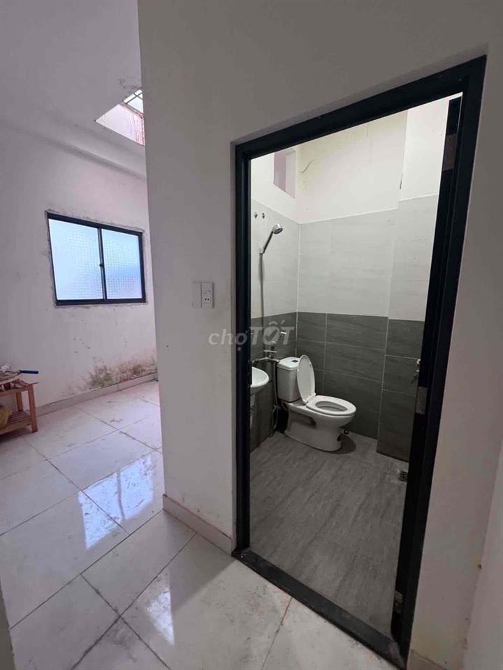Cho thuê nhà 2 tầng K297 Trường Chinh phường An Khê giá 7triệu