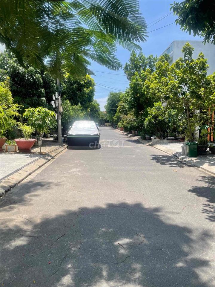 Bán 100m2 đất đường Tùng Lâm 5 giá 4.1 tỷ