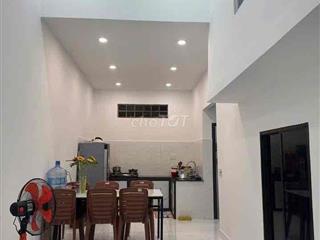 Cho thuê nhà kiệt ô tô Bùi Tá Hán 3pn 2wc giá 12triệu