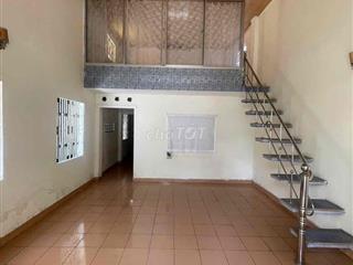 Cho thuê nhà kiệt Hà Huy Tập 180m2 3pn 2wc giá 8triệu