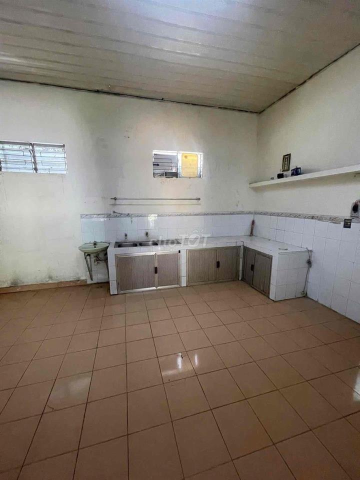 Cho thuê nhà kiệt 6m Hà Huy Tập 180m2 3pn 2wc giá 7.5trieu