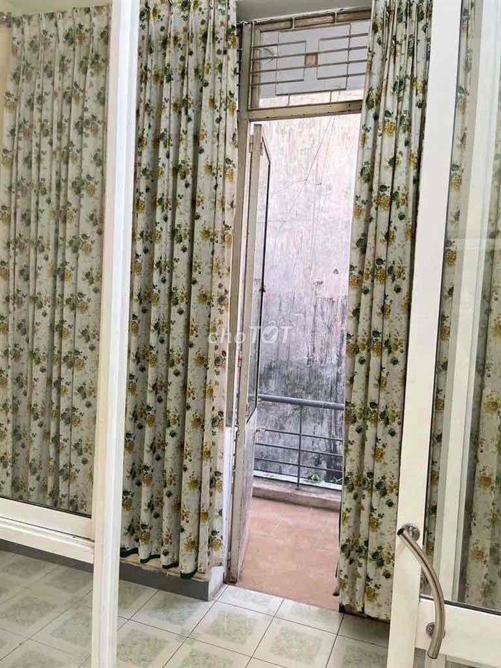 Cho thuê nhà kiệt Lê Hồng Phong gần Bạch Đằng giá 9triệu
