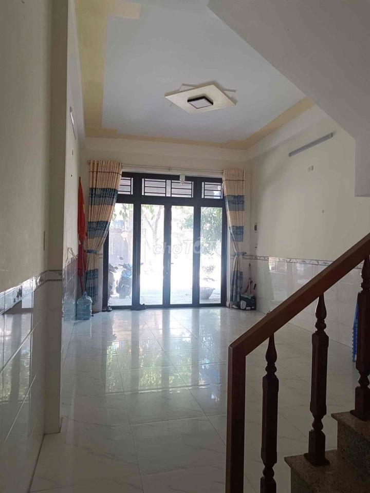 Cho thuê nhà 2 tầng mặt tiền Nại Hiên Đông 4 giá 12triệu